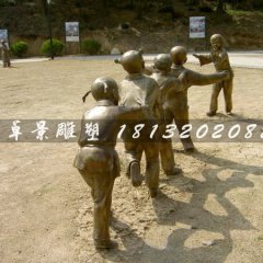 老鷹抓小雞雕塑，兒童游戲銅雕，廣場(chǎng)人物雕塑