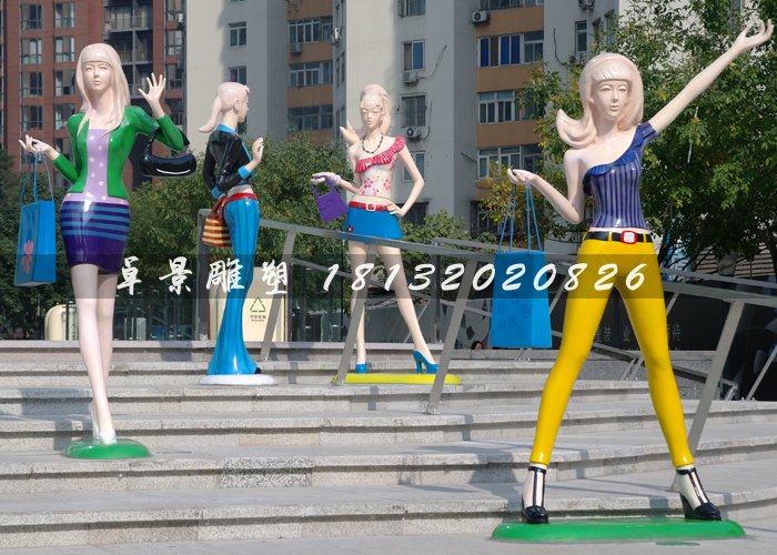玻璃鋼步行街人物雕塑，動(dòng)漫人物雕塑 (1)