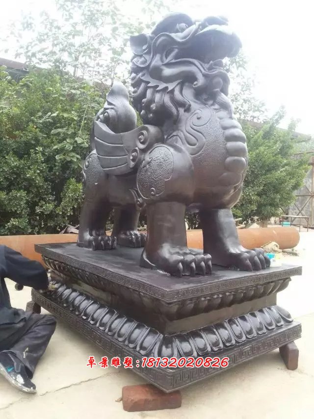 銅麒麟雕塑，企業(yè)門(mén)口麒麟銅雕 