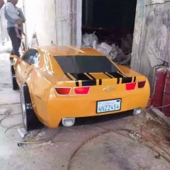 仿真汽車雕塑，廣場汽車玻璃鋼雕塑