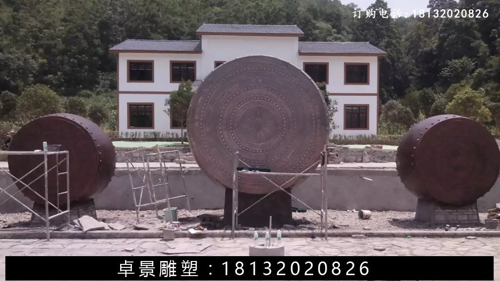 銅鼓，鑄銅鼓雕塑
