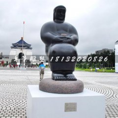 抽象石雕人，公園小品石雕