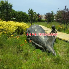 小孩與海螺銅雕，公園小品銅雕