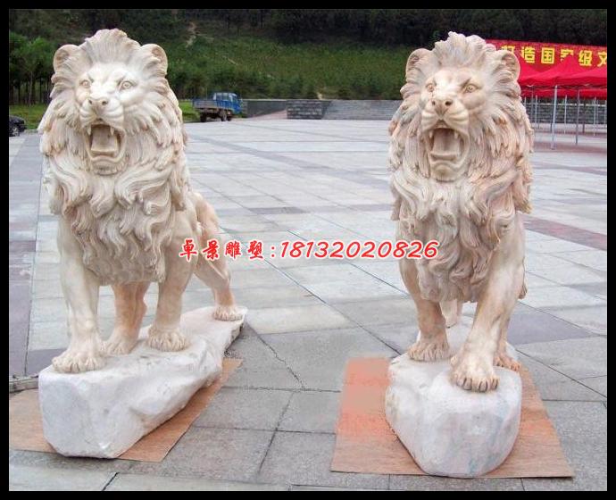 西洋獅石雕，晚霞紅匯豐獅石雕