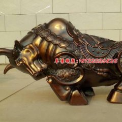 開(kāi)荒牛銅雕，廣場(chǎng)招財(cái)牛銅雕