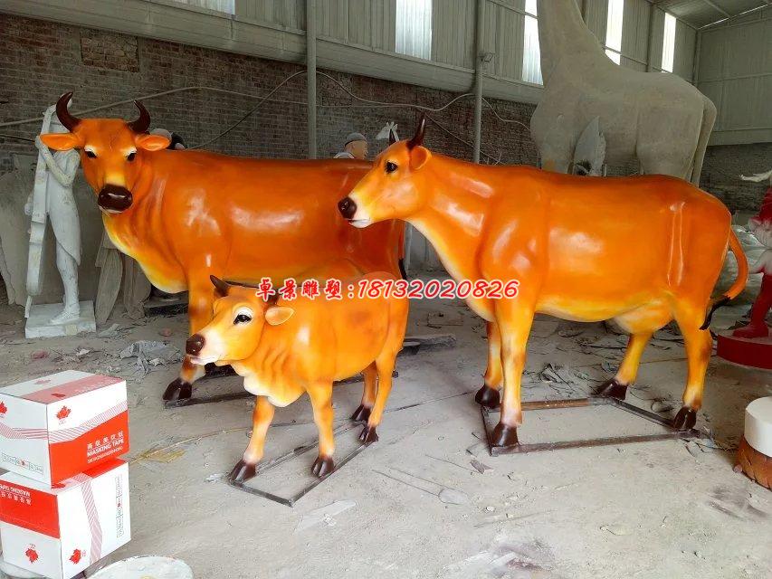 玻璃鋼牛雕塑，玻璃鋼動物雕塑 (2)