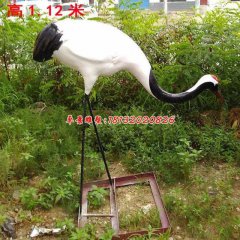 仿真動(dòng)物雕塑，玻璃鋼丹頂鶴雕塑
