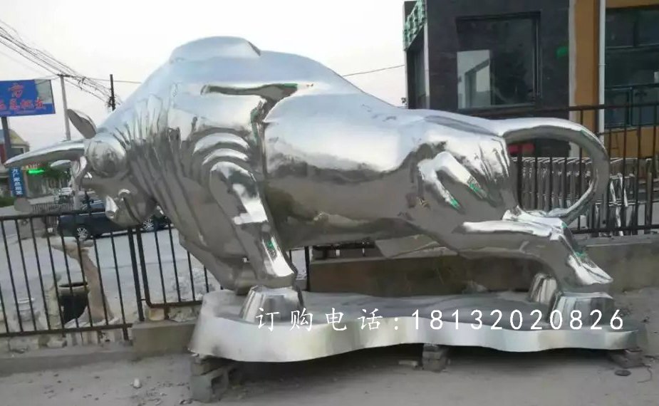 不銹鋼拓荒牛，開荒牛雕塑