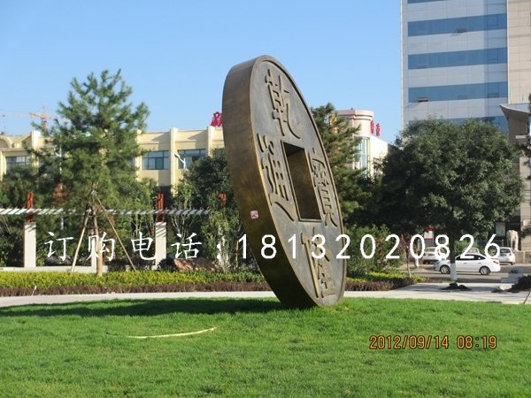 銅錢銅雕，乾隆通寶雕塑