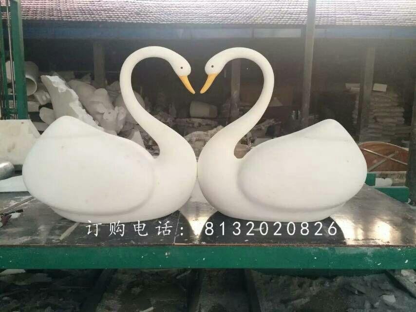 白天鵝雕塑，玻璃鋼天鵝動物雕塑 (3)