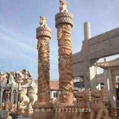 盤龍柱石雕，晚霞紅盤龍柱