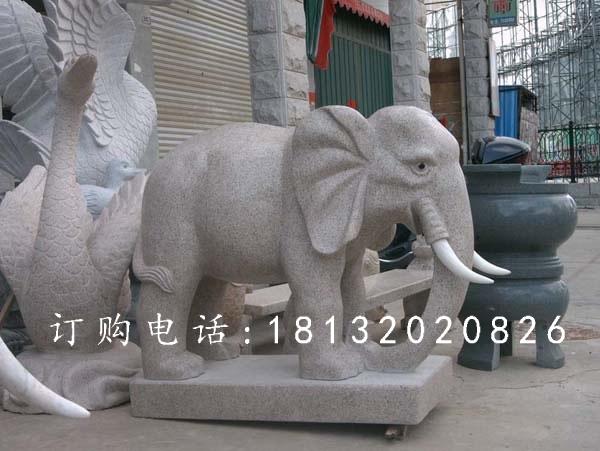 大理石小象，公園動物石雕