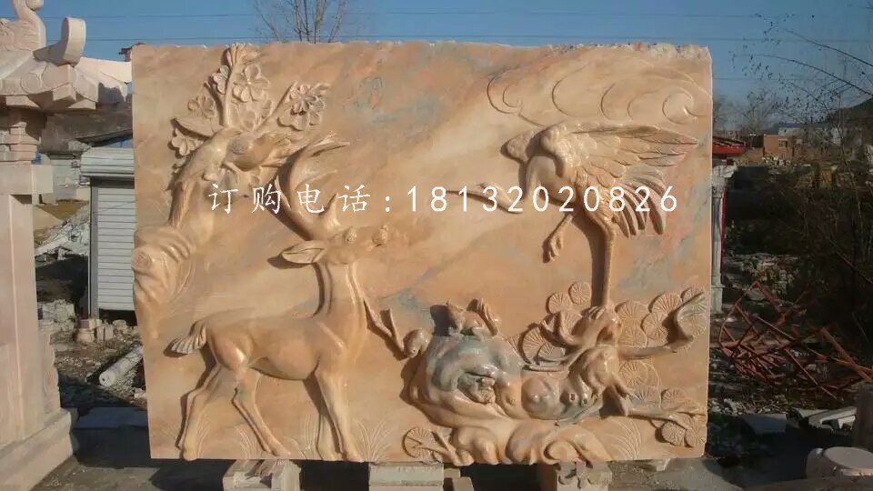 鹿鶴同春浮雕，晚霞紅石浮雕