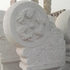 石雕門墩，抱鼓石
