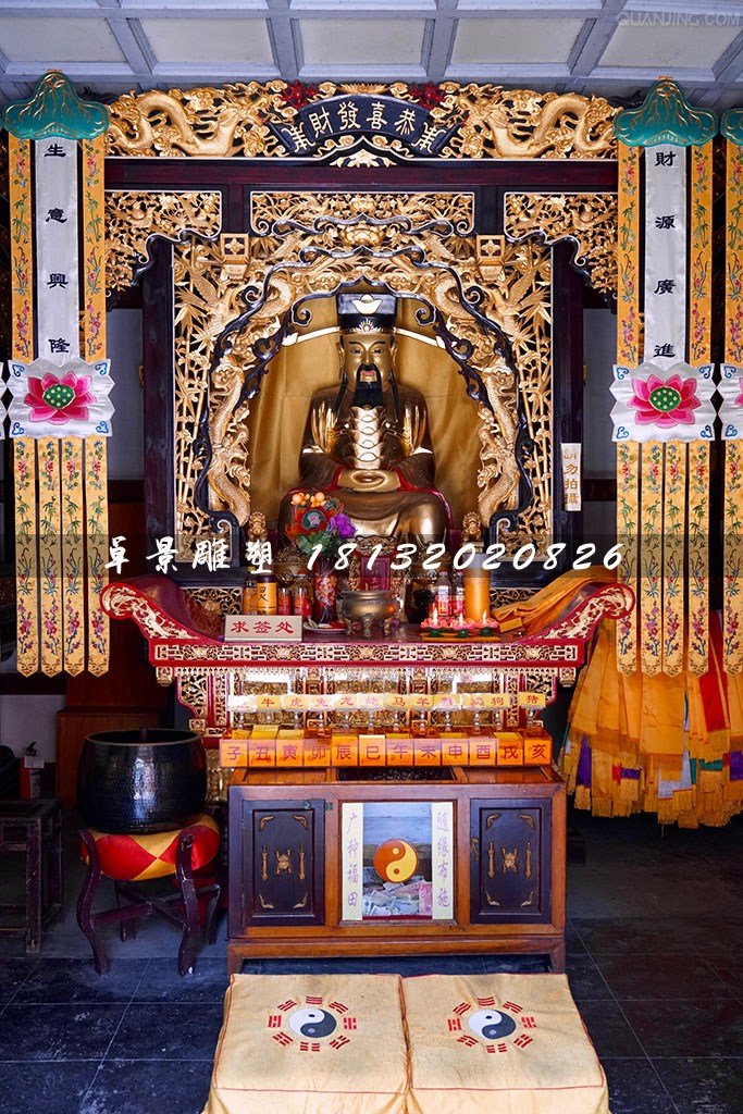 財神銅雕,鎏金財神