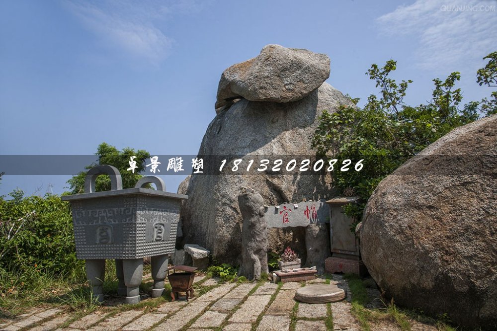 四腳銅鼎，仿古銅鼎雕塑
