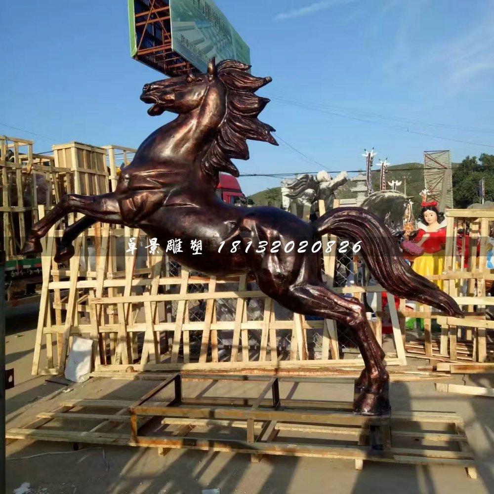立馬銅雕，廣場(chǎng)動(dòng)物銅雕