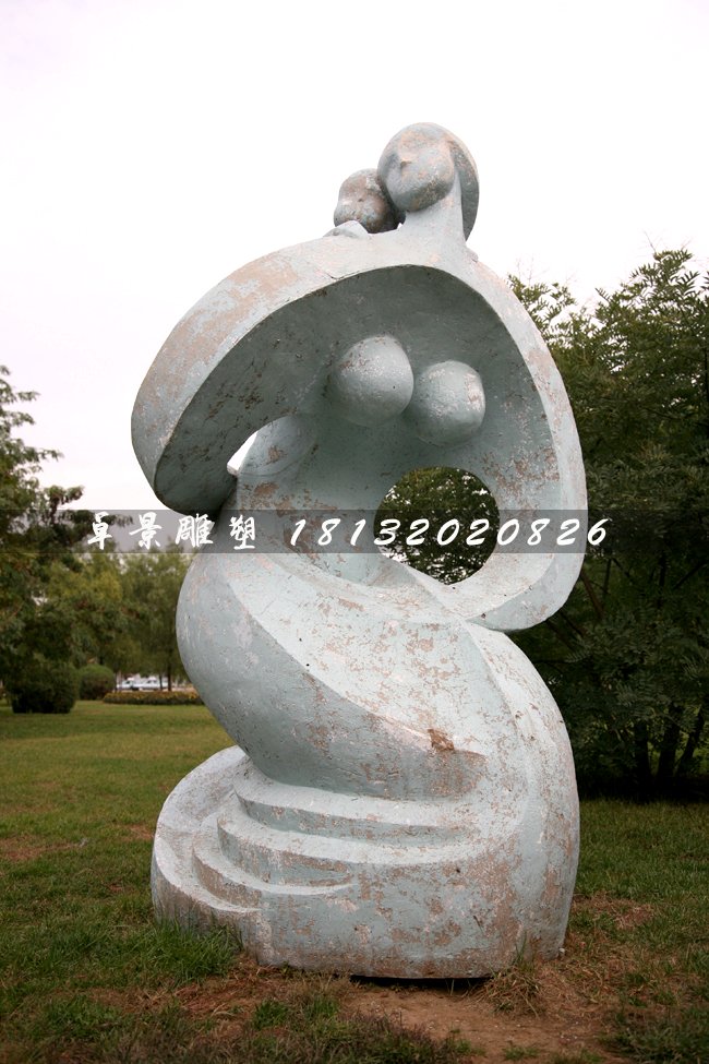 公園抽象人物石雕，母子情深石雕