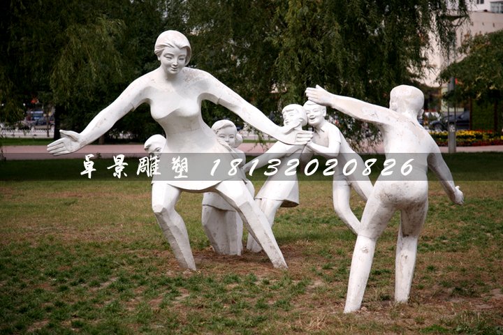 老鷹捉小雞石雕，公園小品石雕