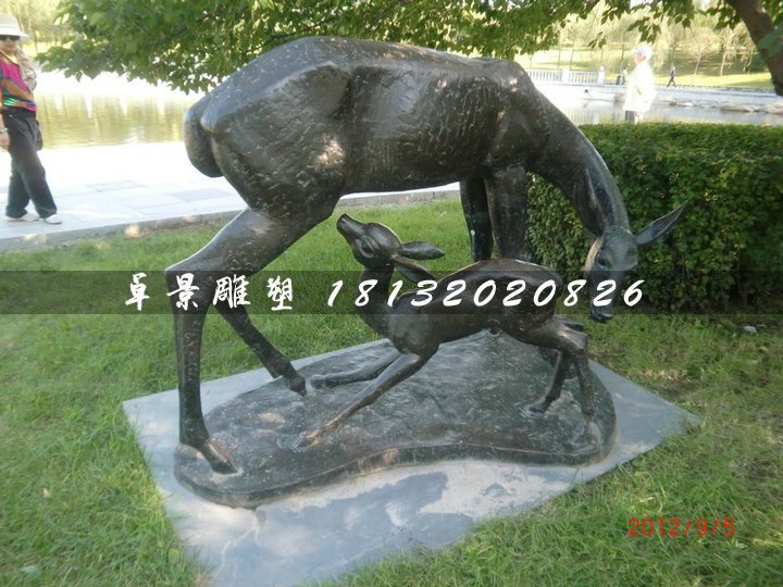 母子鹿銅雕，公園動物銅雕