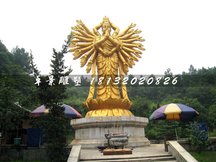 千手觀音銅雕，立式銅觀音
