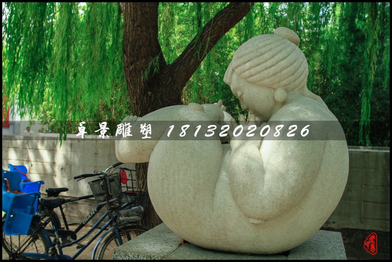 抽象母女石雕，公園景觀石雕