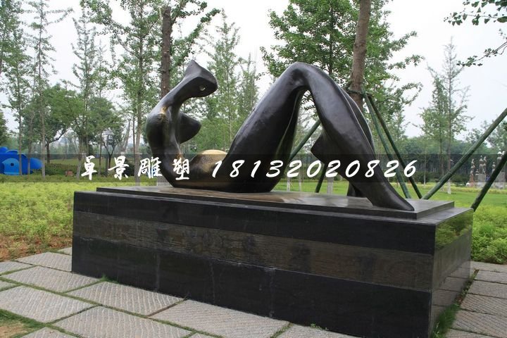抽象人物銅雕，公園雕塑