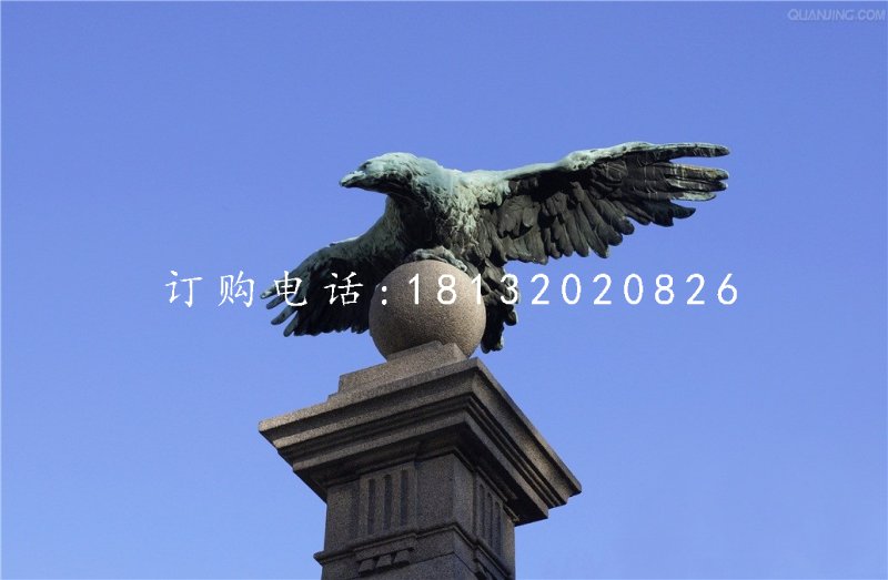 老鷹踩球銅雕，青銅老鷹雕塑
