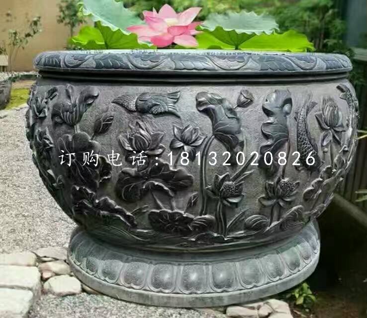 石水缸，荷花魚浮雕水缸