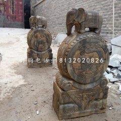 小象石門墩，門枕石