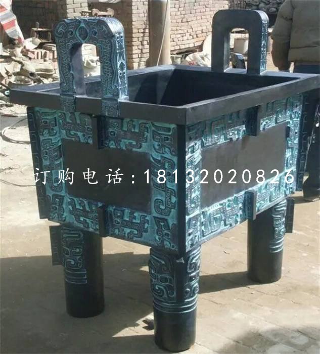 四足鼎銅雕，青銅鼎