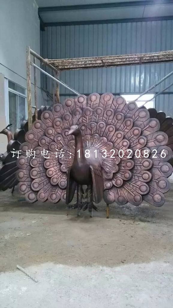 孔雀開(kāi)屏銅雕，公園動(dòng)物銅雕