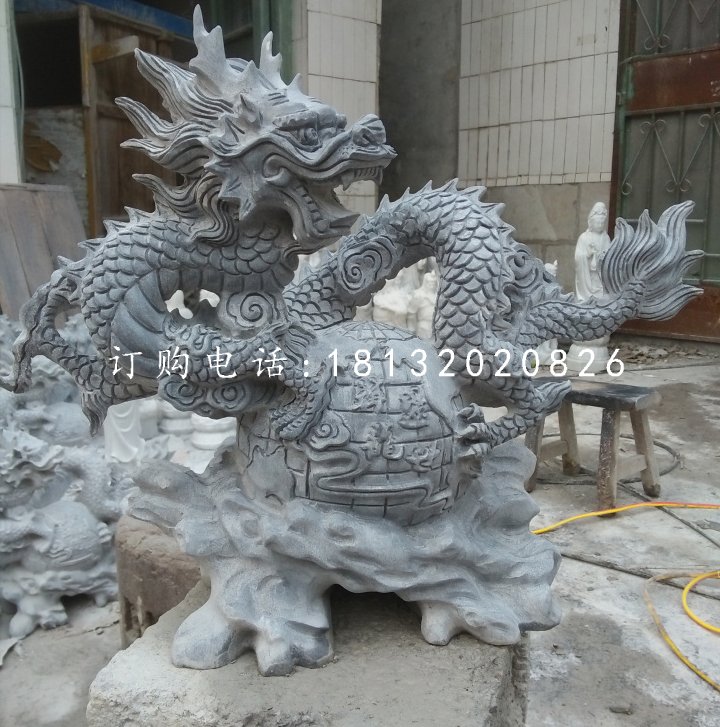 龍行天下石雕,青石龍雕塑