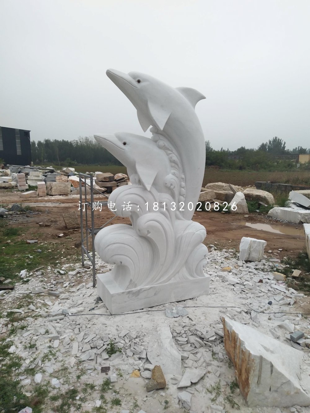 海豚戲水石雕，漢白玉海豚