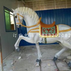 白馬坐騎雕塑，玻璃鋼動(dòng)物雕塑