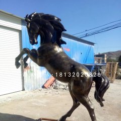 仿銅立馬雕塑，玻璃鋼動(dòng)物雕塑