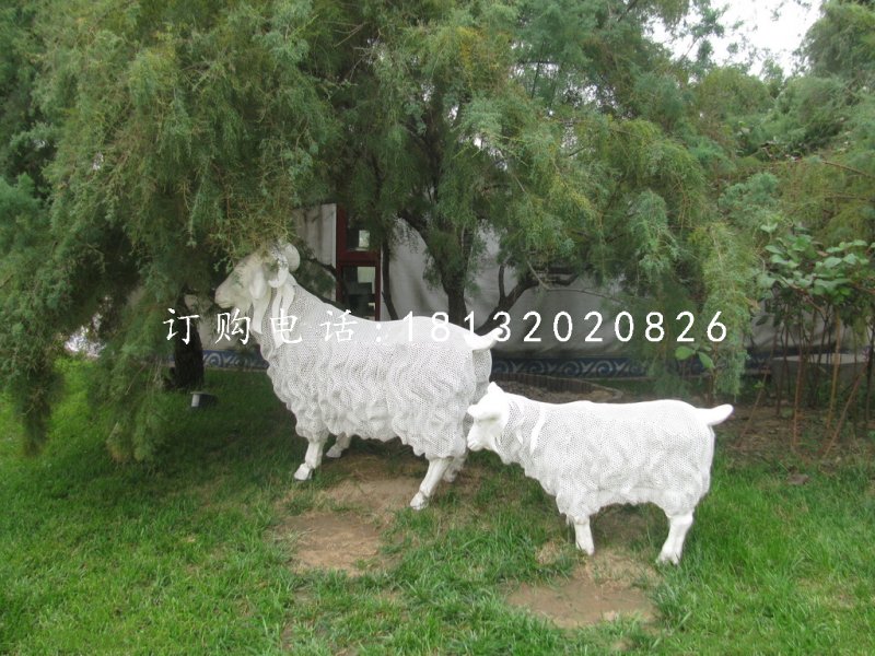 白山羊雕塑，不銹鋼動物雕塑