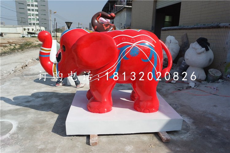 卡通小象雕塑，玻璃鋼商場擺件 (2)