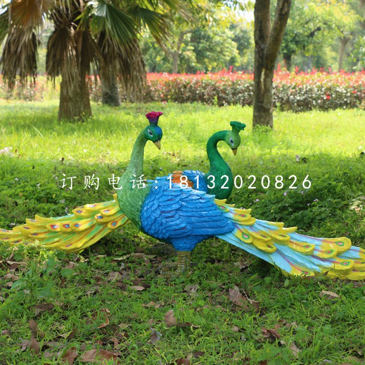 玻璃鋼仿真孔雀，玻璃鋼動(dòng)物雕塑
