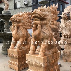 晚霞紅門口麒麟，古代神獸石雕
