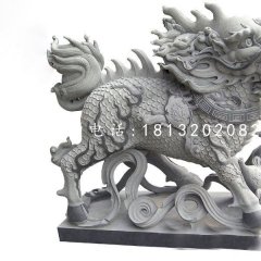 吉祥神獸石雕，青石麒麟