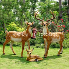 仿真梅花鹿雕塑，玻璃鋼動(dòng)物雕塑