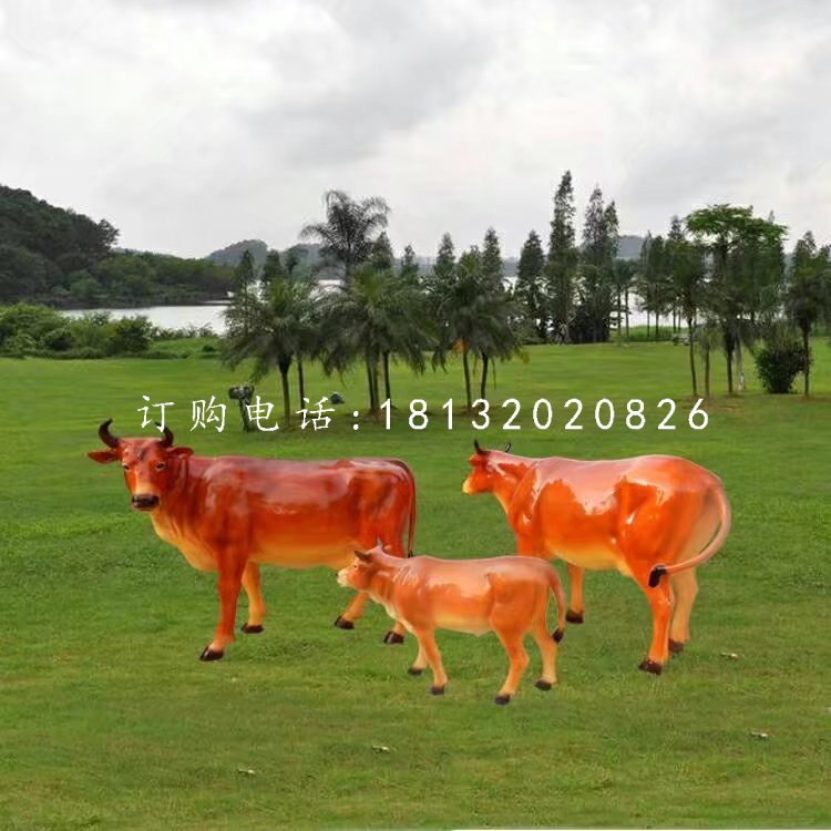 公園黃牛雕塑，玻璃鋼動(dòng)物 (1).jpg
