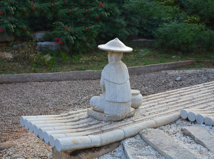 小老頭石雕，公園小品石雕