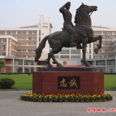 騎兵銅雕，廣場(chǎng)景觀(guān)銅雕