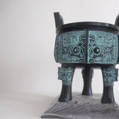青銅鼎，三足銅鼎雕塑