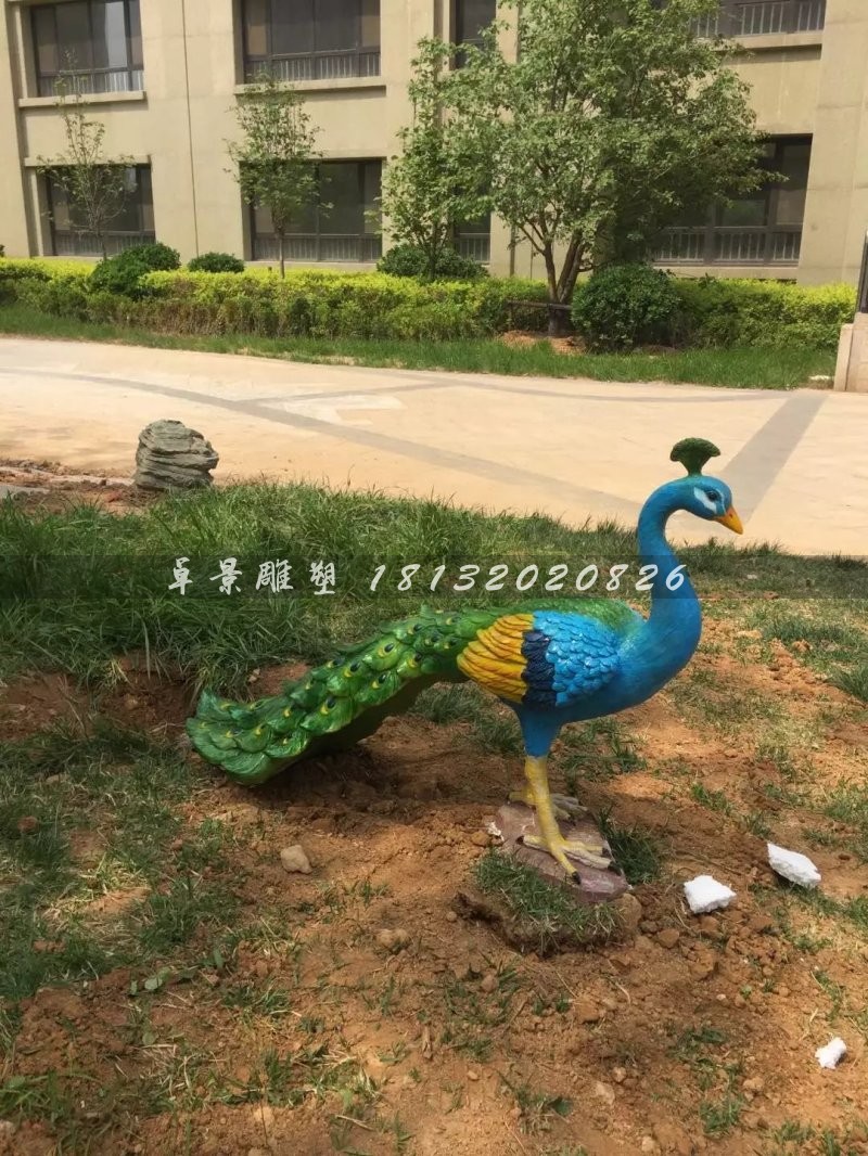 玻璃鋼孔雀雕塑，仿真孔雀雕塑