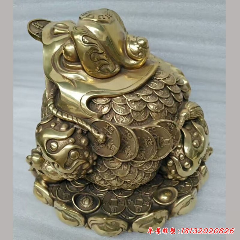 招財進(jìn)寶金蟾銅雕