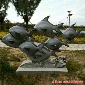 不銹鋼抽象金魚(yú)雕塑