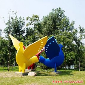 不銹鋼抽象鴿子雕塑